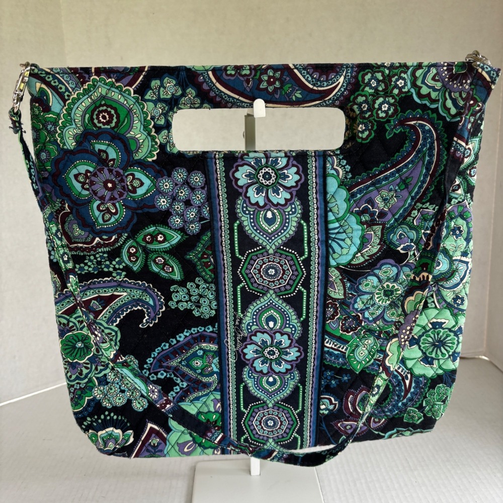 Vera Bradley Crossbody blue Rhapsody Bag Womens Large  Paisley Quilted‎ Tote
